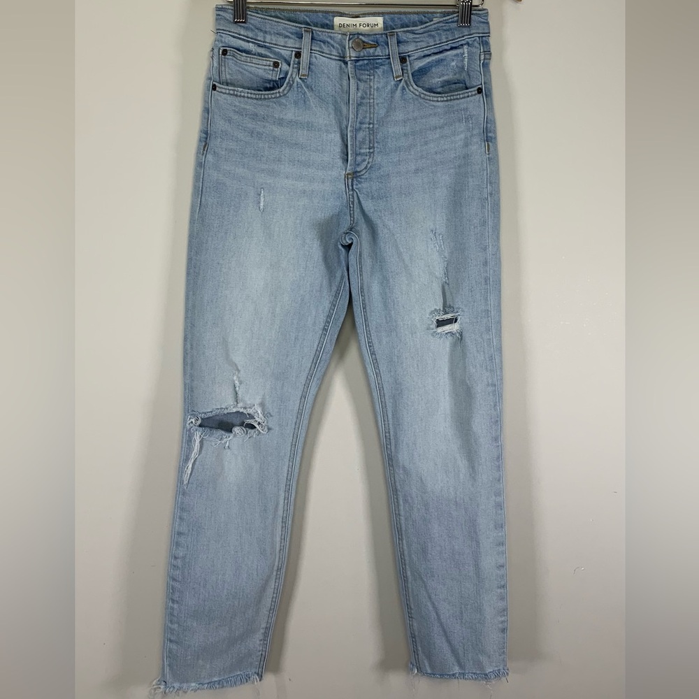 Denim Forum The Yoko High Rise Slim Jeans Light Wash Distressed - Size 28